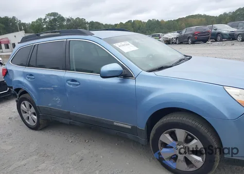 2012 Subaru Outback 2.5I Premium z USA, uszkodzony, nr VIN 4S4BRBCC4C3229148